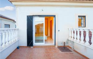 Beautiful Home In Torrevieja With Wifi