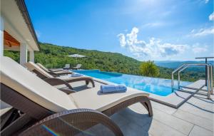 Awesome Home In Labin With Wifi