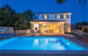 2 Bedroom Beautiful Home In Malinska