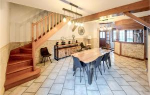 Maisons de vacances Stunning Home In Grand-Fort-Philippe : photos des chambres