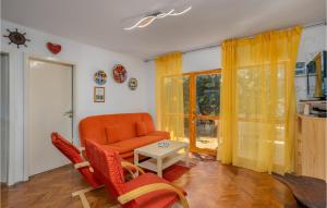 3 Bedroom Stunning Home In Crikvenica 