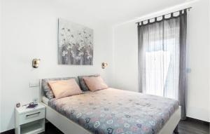 Pet Friendly Home In Peroj With Kitchen