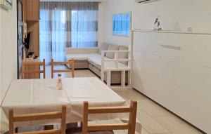 Awesome Apartment In Crikvenica