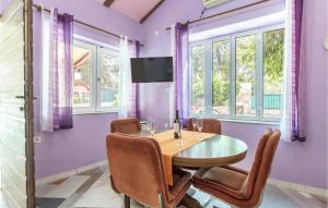 Stunning Home In Peroj