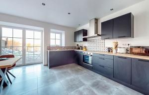 Maisons de vacances 3 Bedroom Beautiful Home In Charnois : photos des chambres