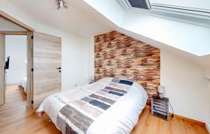 Maisons de vacances 3 Bedroom Beautiful Home In Charnois : photos des chambres