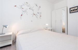 One-Bedroom Apartment In Jezera