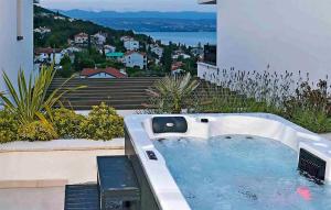 2 Bedroom Nice Home In Icici