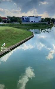 Lake Villa Hartebees