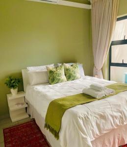 Lake Villa Hartebees