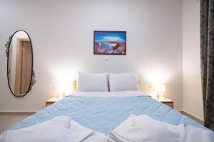 City Center Studio for 2 by MPS