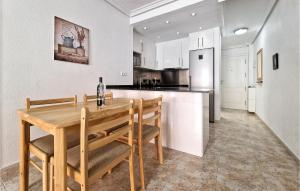 2 Bedroom Cozy Apartment In Torrevieja