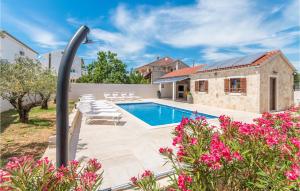 Stunning Home In Turanj With Sauna