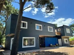 Diez Pinos - 埃斯特角城