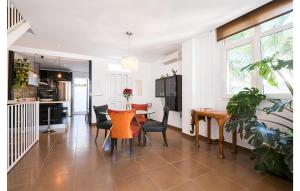 Gorgeous Home In Conil De La Frontera