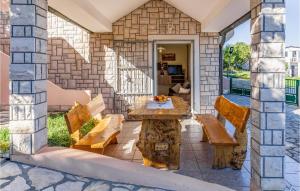 Awesome Apartment In Kavran With Wifi