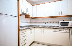 Cozy Apartement In Almerimar