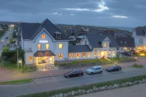 Strandhotel - Веннингштедт