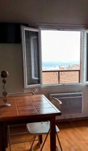 Studio aux portes de Paris, très bien desservi par les transports