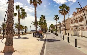 Stunning Apartment In Santa Pola