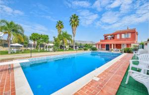 2 Bedroom Amazing Apartment In Siracusa