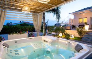 Gorgeous Home In Marina Di Ragusa
