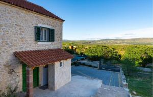 3 Bedroom Gorgeous Home In Benkovac