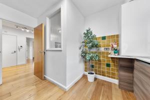 CHARMING APARTMENT By HYDE PARK