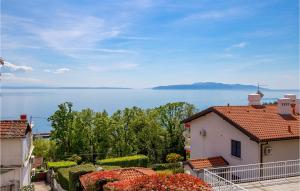 Beautiful Home In Icici