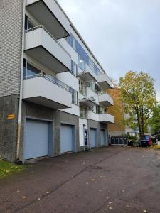 Green studio near city center, free Wi-Fi