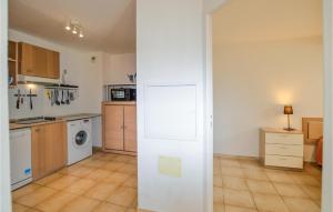 Appartements Lovely Apartment In Sta Maria Poggio : photos des chambres