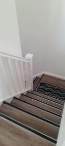 Lanarkshire Apartment- Views- Sleeps 4- Balcony