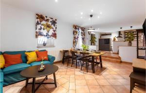 Nice Home In Cernik With Kitchen 