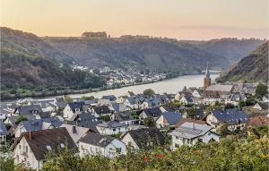 Lovely Apartment In Burgen With Wifi