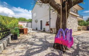 Nice Apartment In Smrika With Kitchen