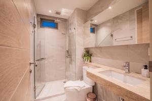 The Paradise sea view apartment