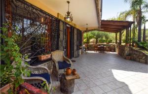 3 Bedroom Lovely Home In Borgetto