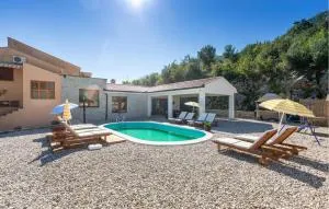 Amazing Home In Kula Norinska With Wifi - Opuzen