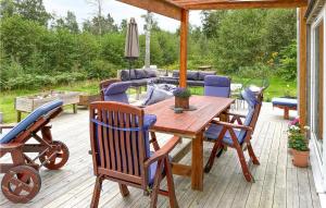 Stunning Home In Grödinge With Kitchen