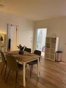 Peaceful Escape & Cozy Backyard