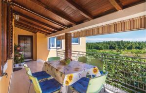 Apartment Pican-Montovani 10 1 Floor