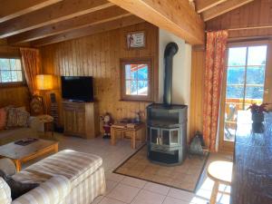 Ski & Summer Apartment in VILLARS-CHESIERES