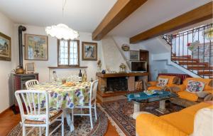 3 Bedroom Stunning Home In Uzzano Pt