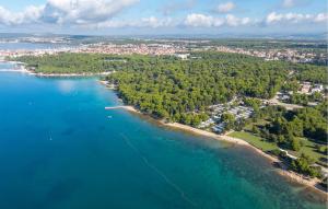 Awesome Home In Biograd With Wifi