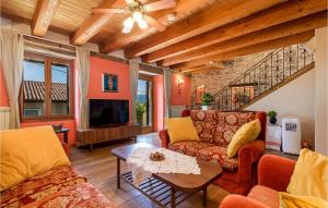 3 Bedroom Beautiful Home In Ruzici 
