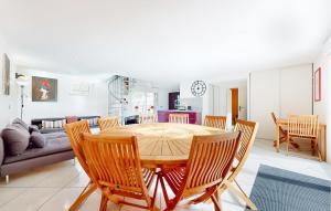 Awesome Home In Rubercy With Sauna