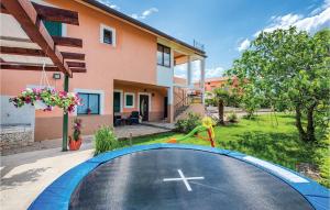 1 Bedroom Stunning Apartment In Kastel