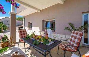 3 Bedroom Awesome Apartment In Rijeka