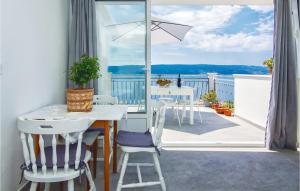 Three-Bedroom Holiday Home In Stanici