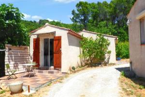 Appartements Studio charmant avec piscine partagee a Draguignan, 42 m² : photos des chambres